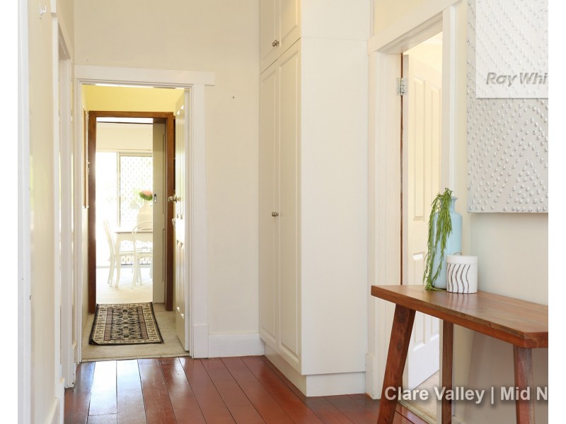 2 Powell Street, Clare SA 5453