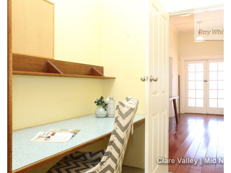 2 Powell Street, Clare SA 5453