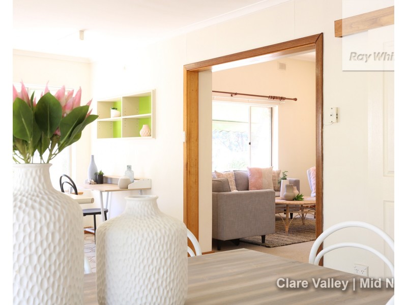 2 Powell Street, Clare SA 5453