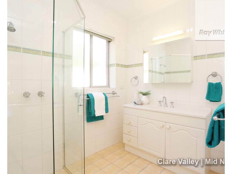 2 Powell Street, Clare SA 5453
