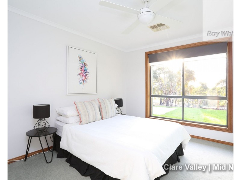 269 Warenda Road, Clare SA 5453