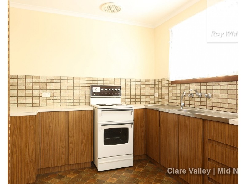 41 West Terrace, Clare SA 5453