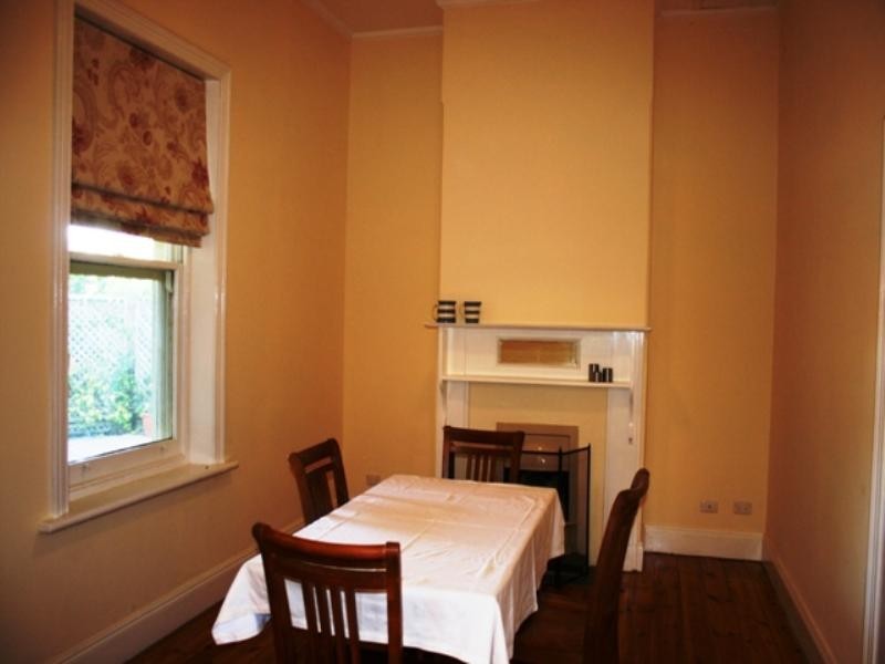 9 Harriett Street, Clare SA 5453