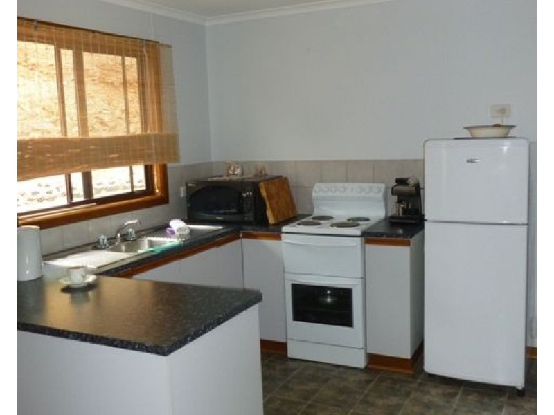 26 Strickland Street, Clare SA 5453