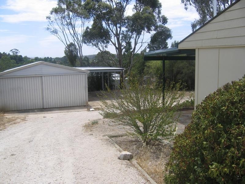 17 Henry Street, Clare SA 5453