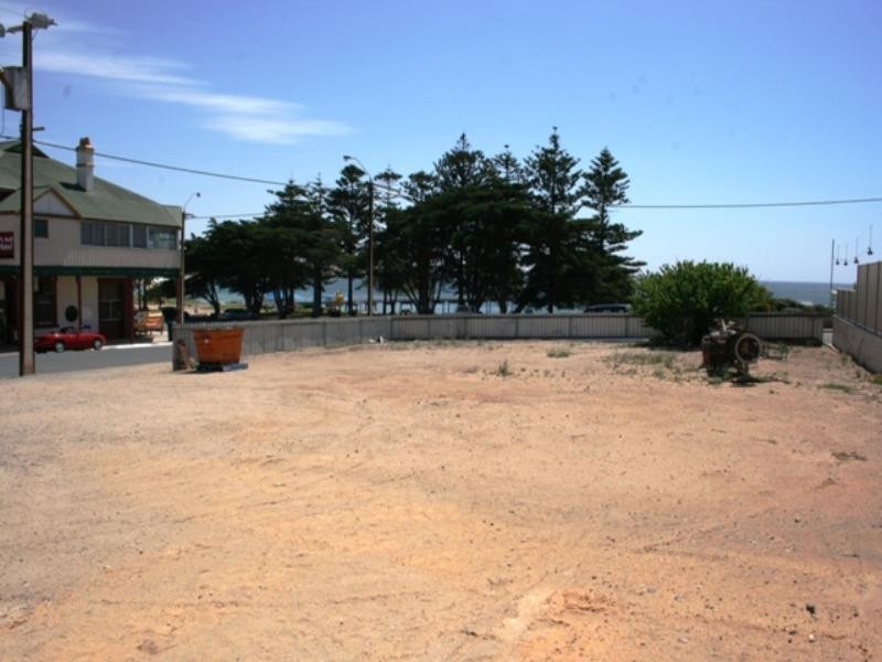 11 Peake Terrace, Port Neill SA 5604