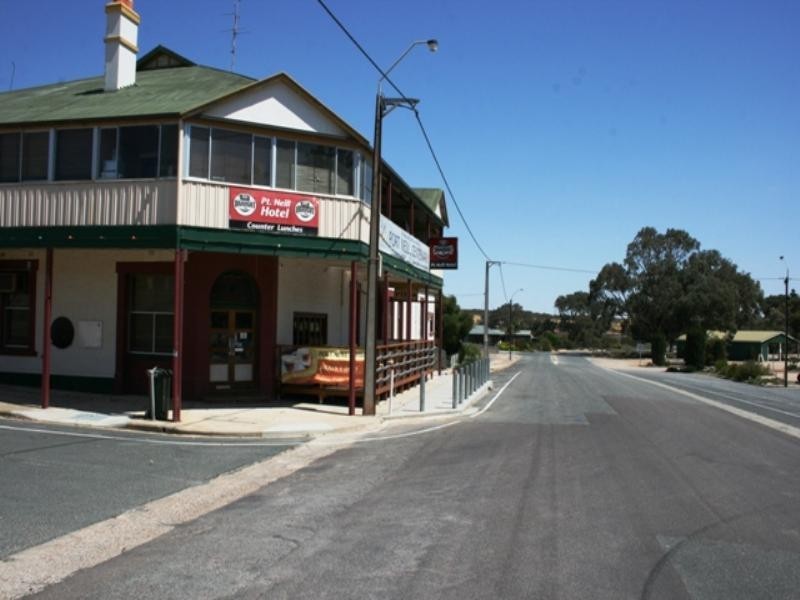 11 Peake Terrace, Port Neill SA 5604