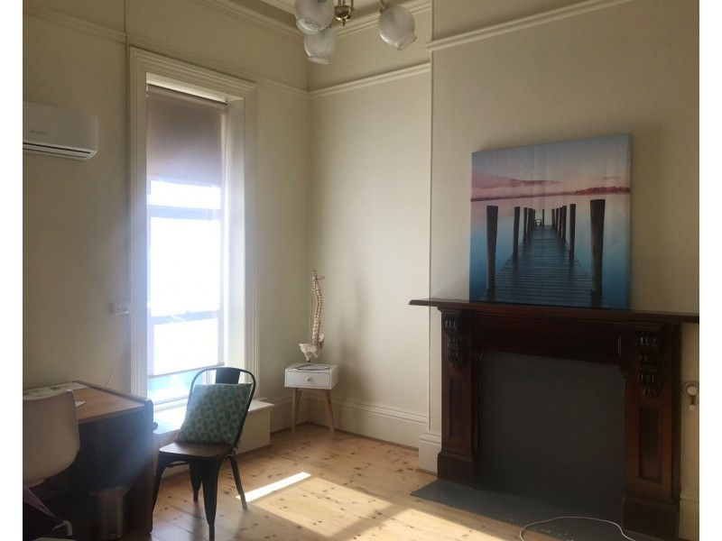 1/25 Old North Road, Clare SA 5453