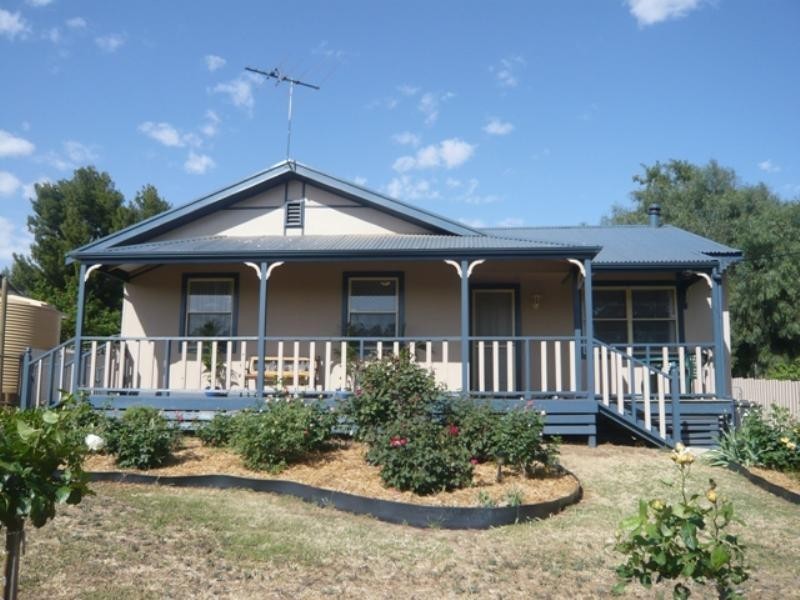 22 Queen Street, Burra SA 5417