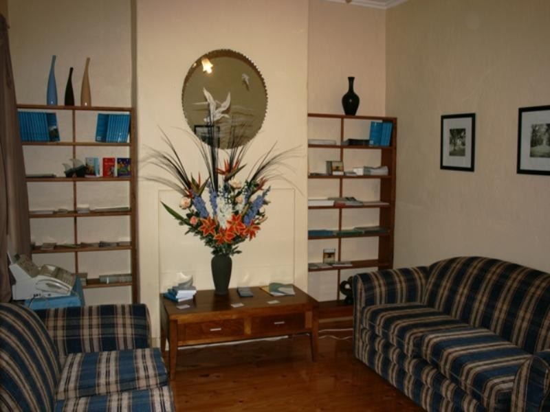 14 Gleeson Street, Clare SA 5453