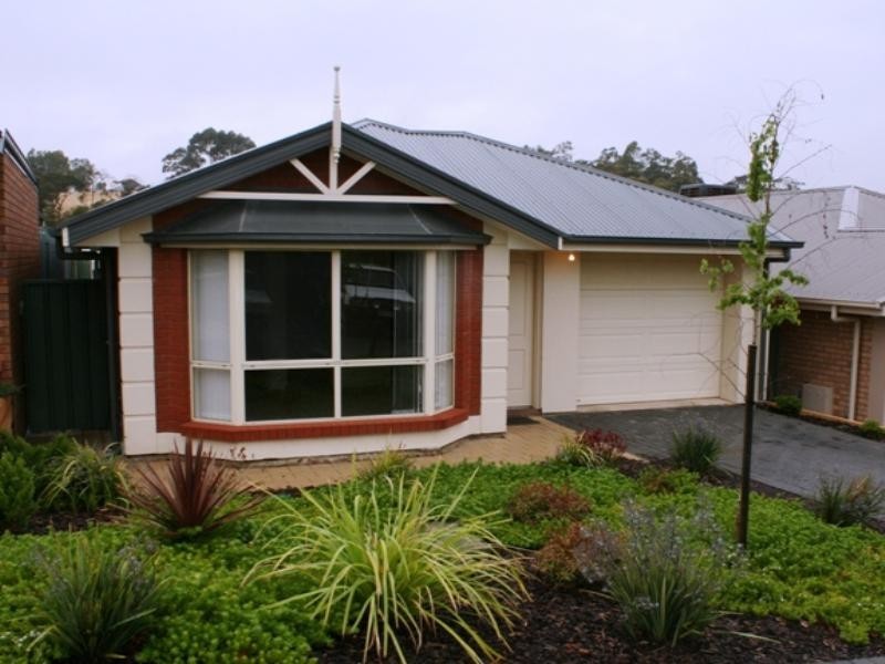 Unit 3 Barnard Mews, Clare SA 5453