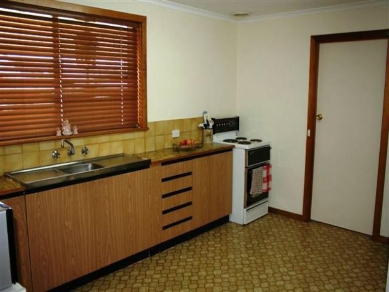 6 Brooks Road, Cowell SA 5602