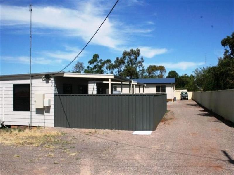 24 Henderson Avenue, Cleve SA 5640