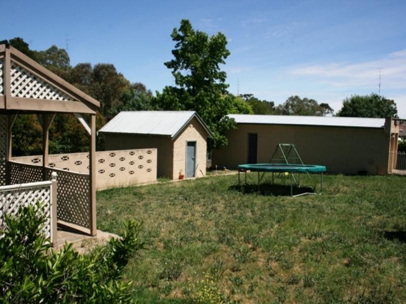 146 Main North Road, Clare SA 5453