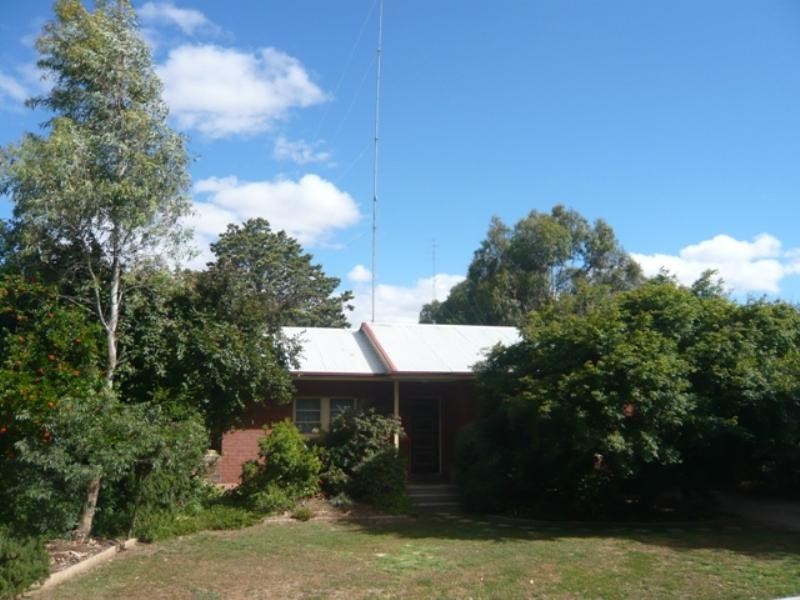 36 Gleeson Street, Clare SA 5453