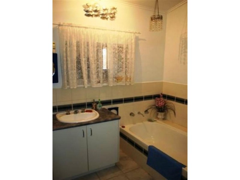 7 Fifth Street, Cleve SA 5640