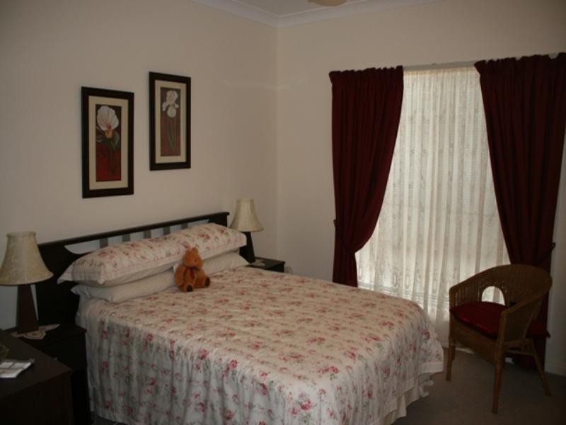 2/10 Harriett Street, Clare SA 5453