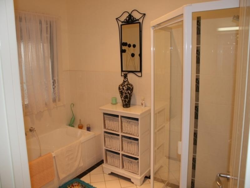 2/10 Harriett Street, Clare SA 5453