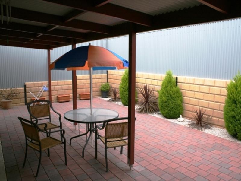 2/10 Harriett Street, Clare SA 5453