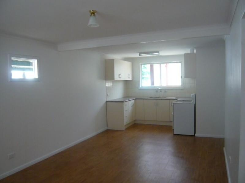 23 Gleeson Street, Clare SA 5453