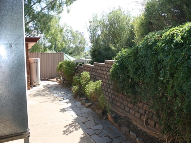 7 McKinnon Park, Clare SA 5453