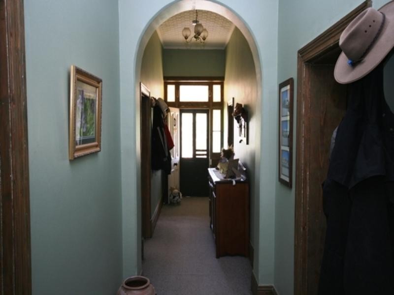 10 Penclawdd Street, Burra SA 5417