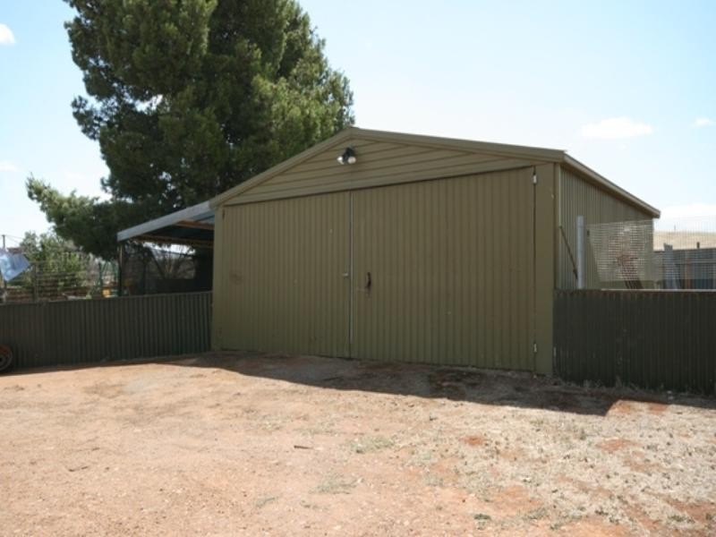 10 Penclawdd Street, Burra SA 5417