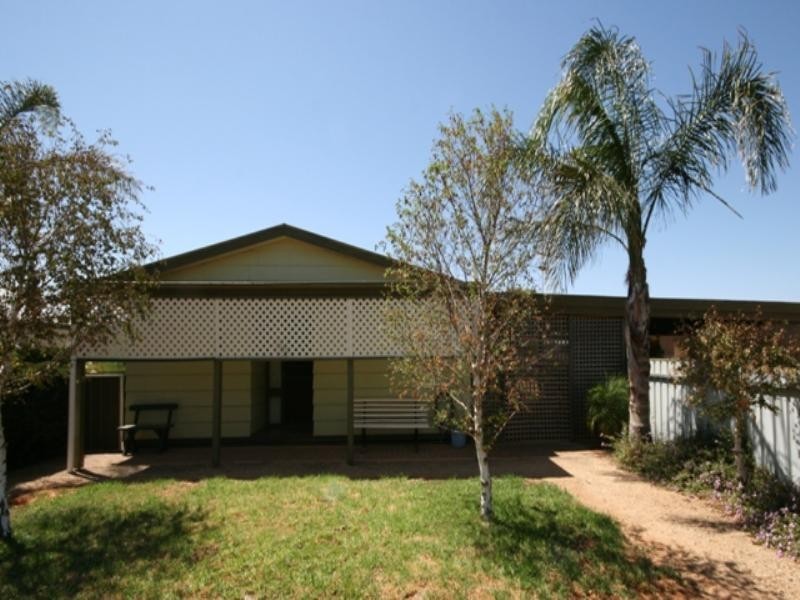 15 Racecourse Road, Balaklava SA 5461