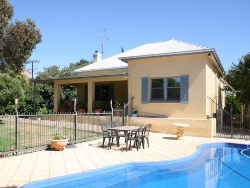 22 Ford Street, Auburn SA 5451