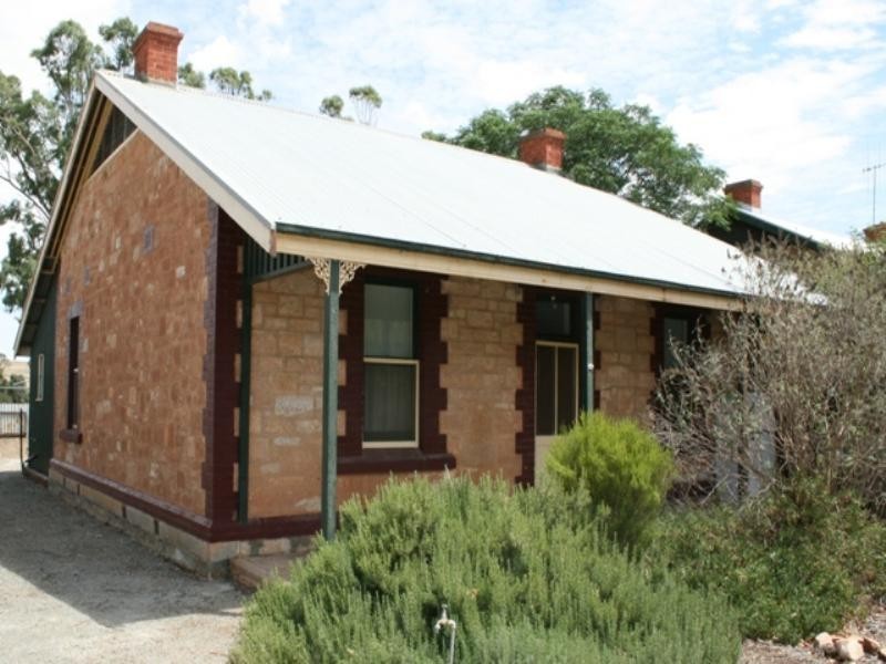 9 Railway Terrace, Spalding SA 5454