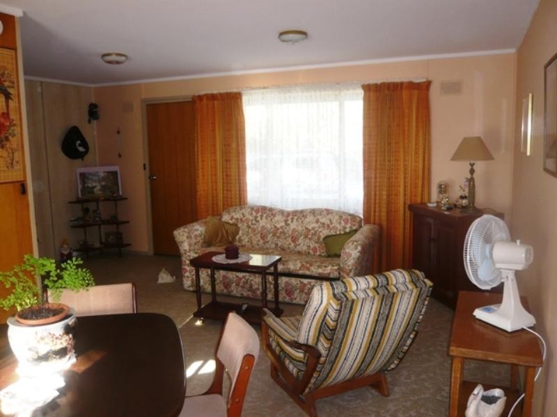 7 Cooper Street, Riverton SA 5412