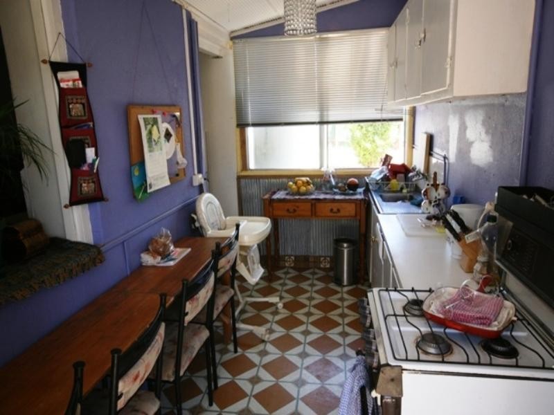 4 Ware Street, Burra SA 5417