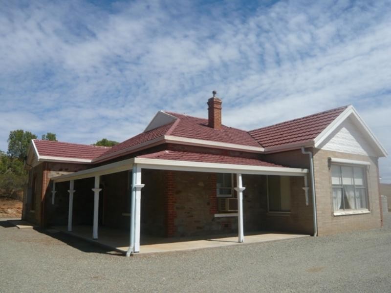 “Chloes” Wandilla Road, Burra SA 5417