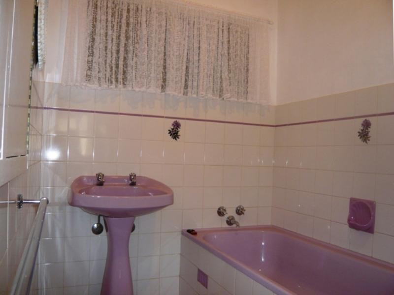 “Chloes” Wandilla Road, Burra SA 5417