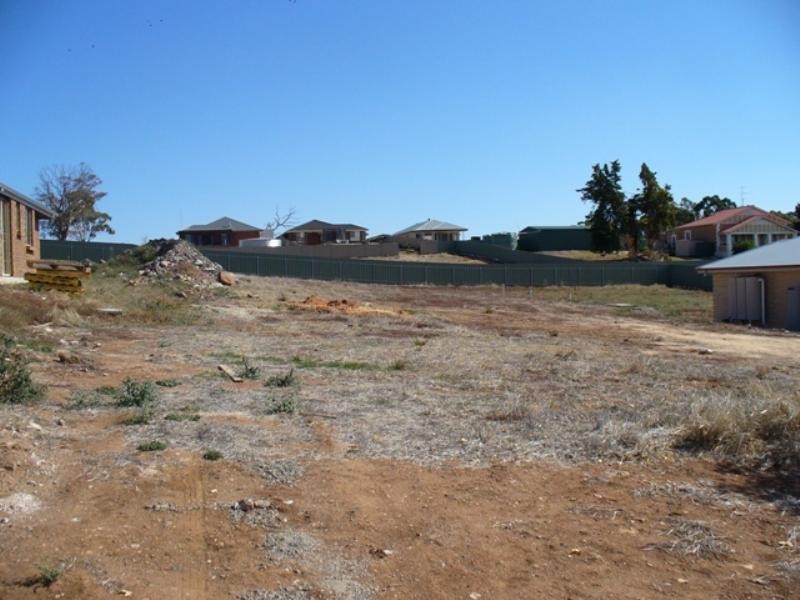 Lots on Henry and King Willian Street, Auburn SA 5451