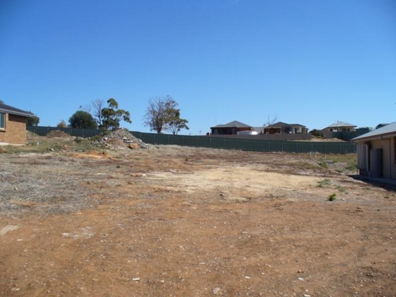 Lots on Henry and King Willian Street, Auburn SA 5451
