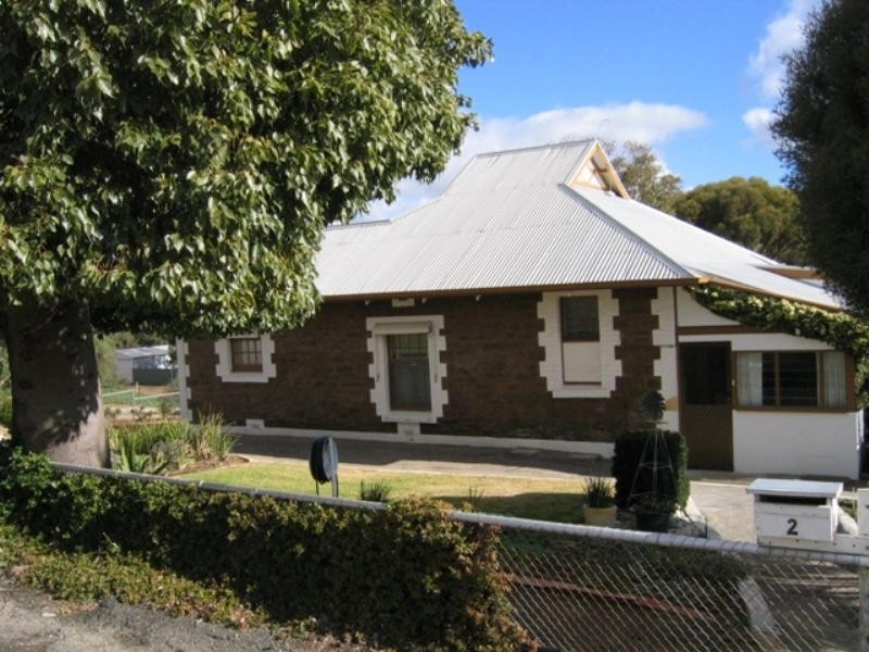 2 View Street, Burra SA 5417