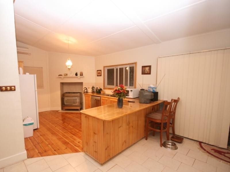 18 Chapel Street, Burra SA 5417