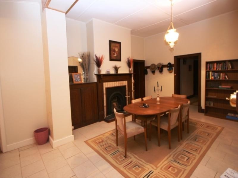 18 Chapel Street, Burra SA 5417