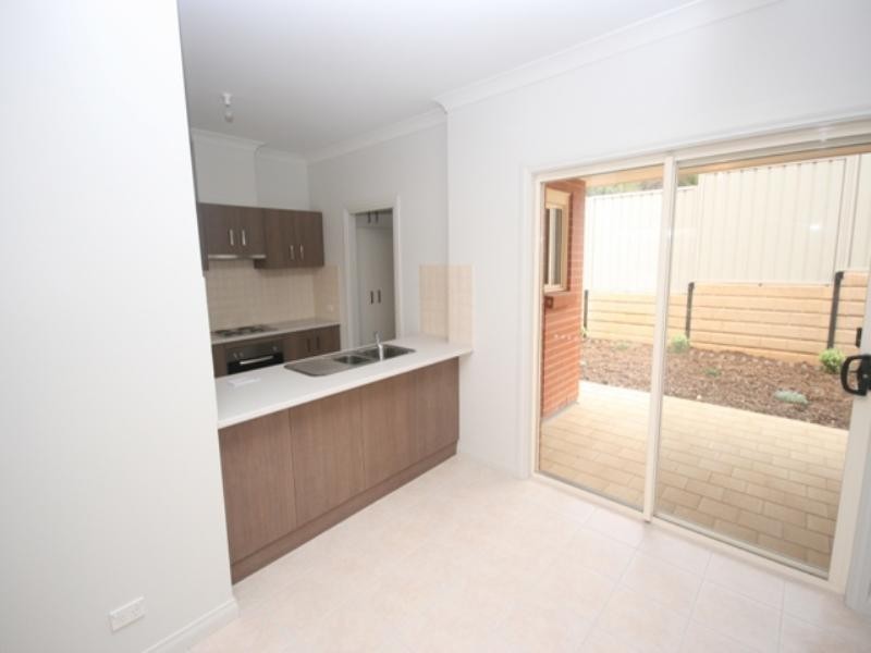 372 Main North Road, Clare SA 5453