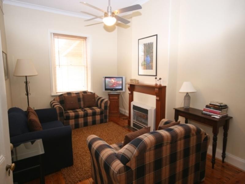 20 Gleeson Street, Clare SA 5453