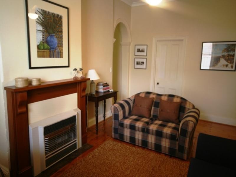 20 Gleeson Street, Clare SA 5453