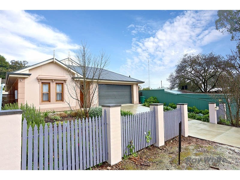 5 West Terrace, Clare SA 5453