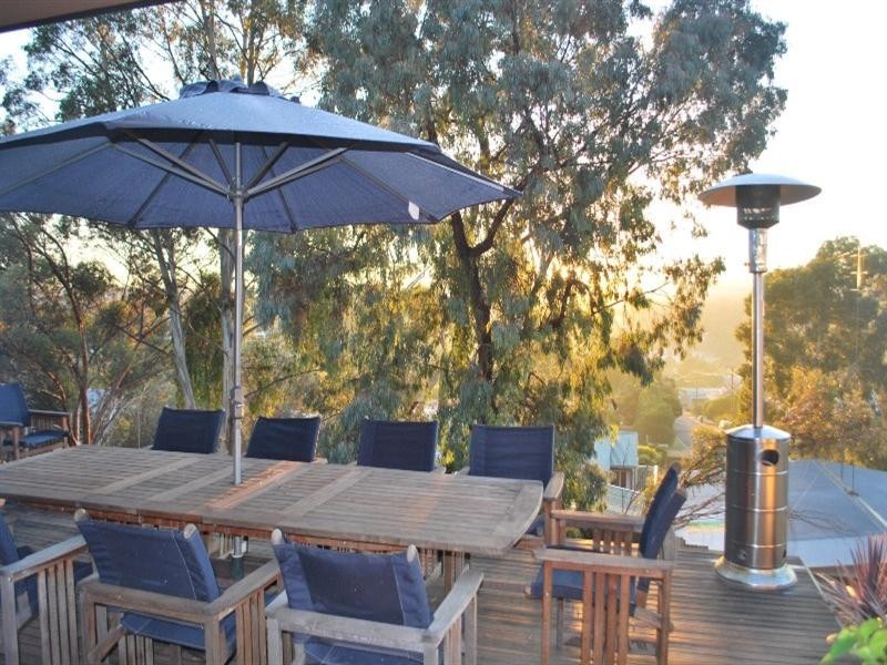 13 Michael Court, Clare SA 5453