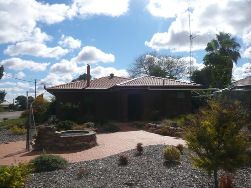 2 John Street, Blyth SA 5462