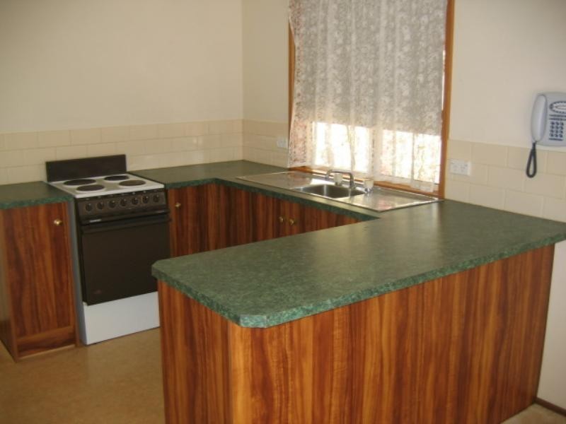 Unit 2, 37 Agnes Street, Clare SA 5453