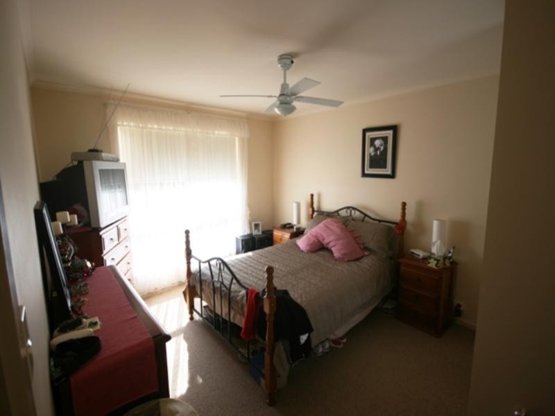 4 Kelly Street, Clare SA 5453