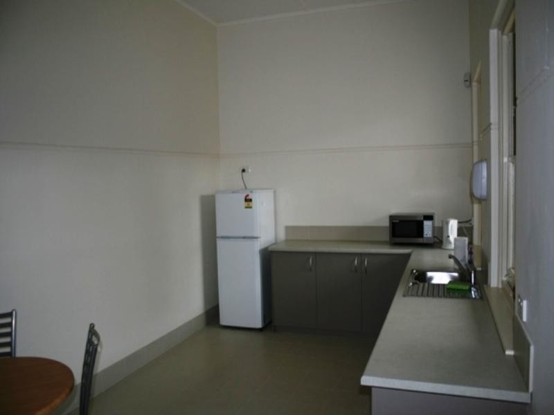 7-9 Commercial Street, Burra SA 5417