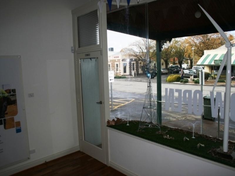 7-9 Commercial Street, Burra SA 5417