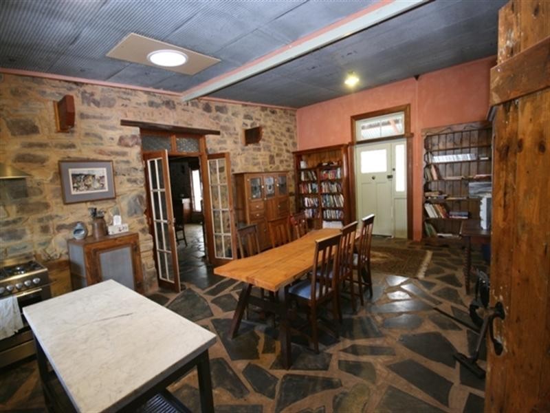 2 Chapel Street, Burra SA 5417